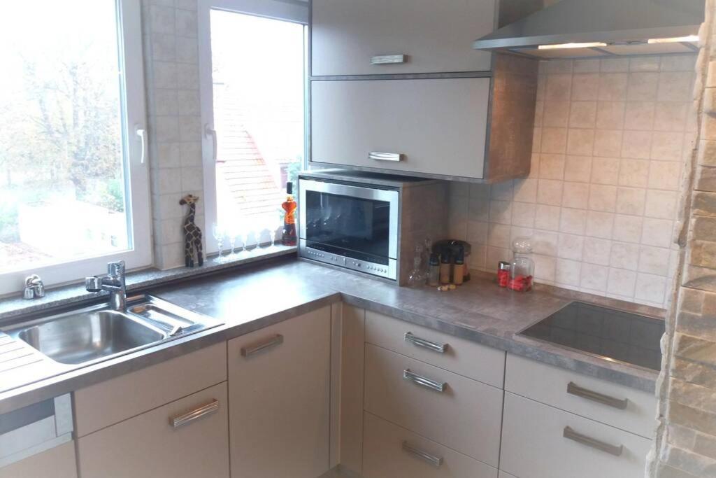 Neue, Helle Wohnung In Ludwigsburg, Nah Am Schloss エクステリア 写真